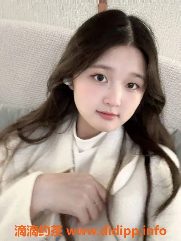 广州楼凤-番禺晓晓，800元嫩妹，视频验证服务好