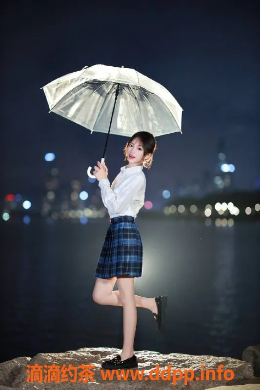 深圳楼凤-福田海鸥老师，价格1400元，舌吻调情服务