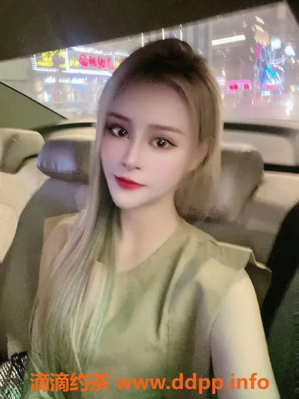 杭州楼凤-小橙子 白嫩肌肤 167cm 92斤 34C