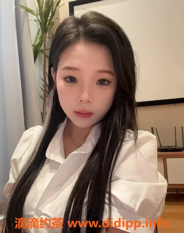 杭州楼凤-上城思思，嫩妹69互舔，工兵福利来袭