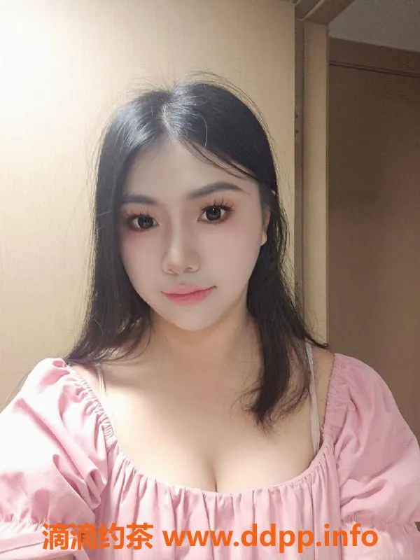 杭州楼凤-临平嘉嘉，巨乳嫩妹，3P月费服务等你体验