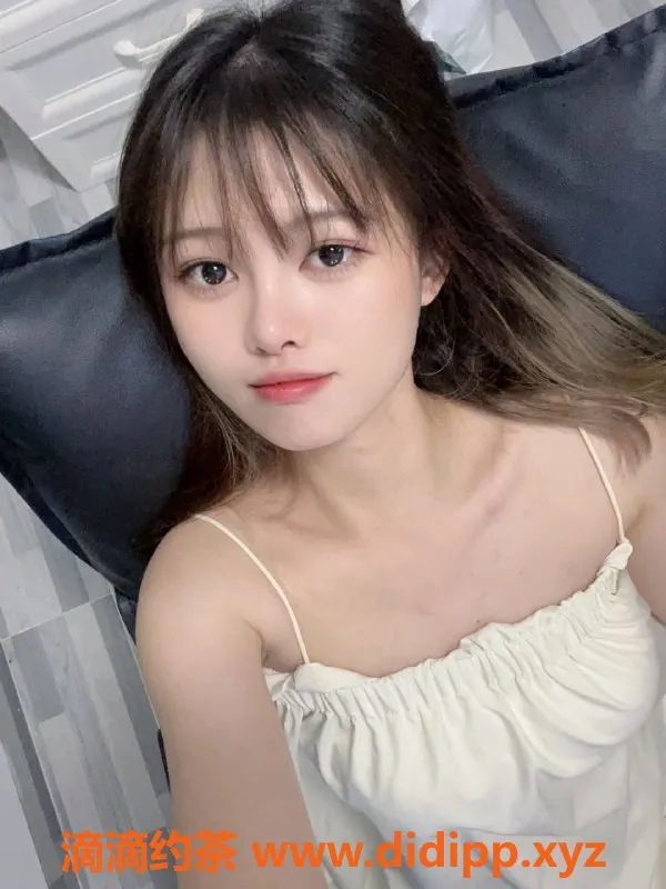 上海楼凤-普陀默默：肤白颜值高，800元超值体验