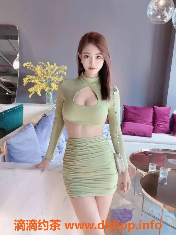 厦门楼凤-思明兼职车模罗宾森二期，175身高服务超给力