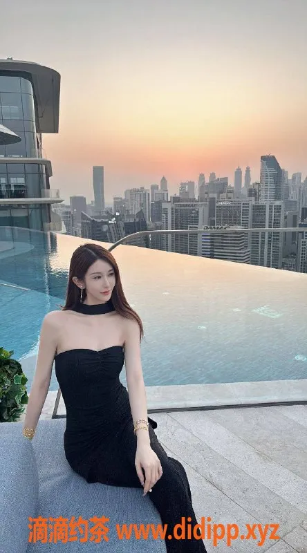 深圳楼凤-福田兰兰，166cm 48kg，1800元起，23岁美女