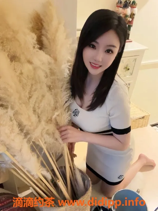 广州楼凤资源信息,天河少妇小雪，600元口爆69p体验