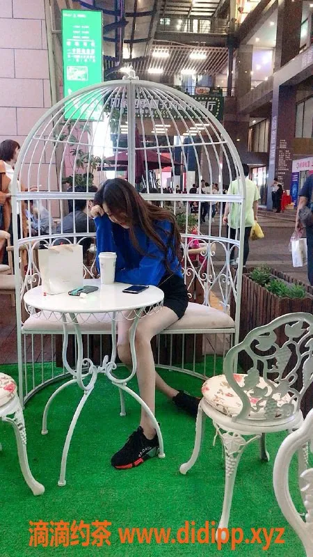 杭州上门服务-雅菲，23岁178cm优雅美少女，真照体验