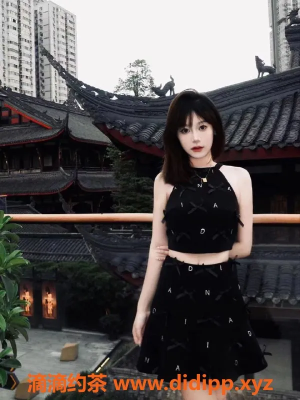 上海楼凤-普陀小兔丫，164厘米C+胸，嫩妹体验1600元起