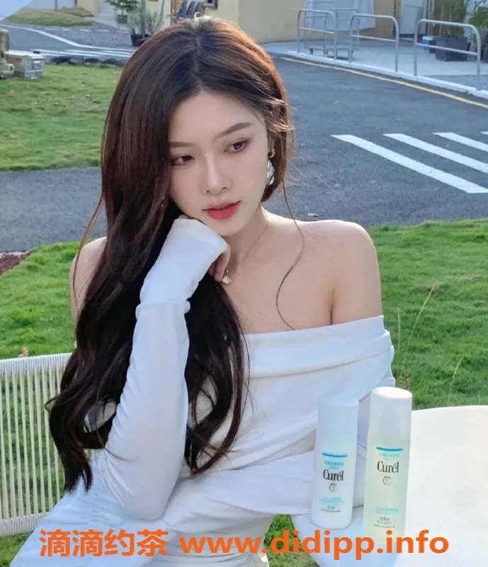 上海楼凤资源信息,静安张张，168身高，D罩杯美女，2000出门