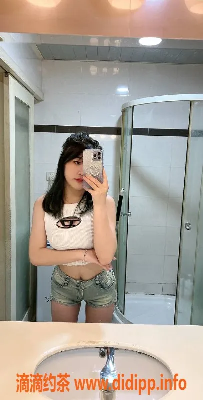 杭州上门服务资源信息,江西肉肉，身高171，19岁火辣性感兼职女郎