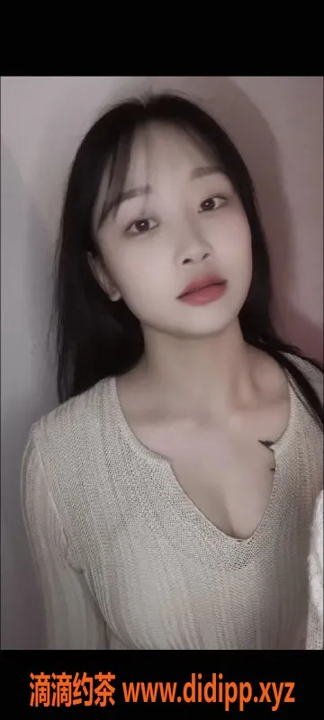 杭州楼凤-上城安安：18岁，165cm，93斤，C杯，1000元/次