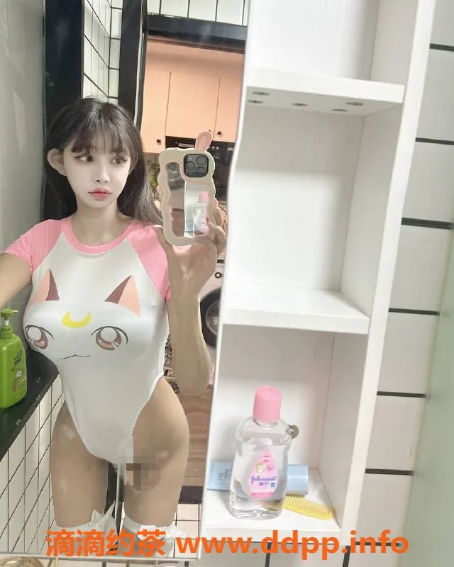 上海楼凤-普陀秀秀，170cm大胸美女，700P体验