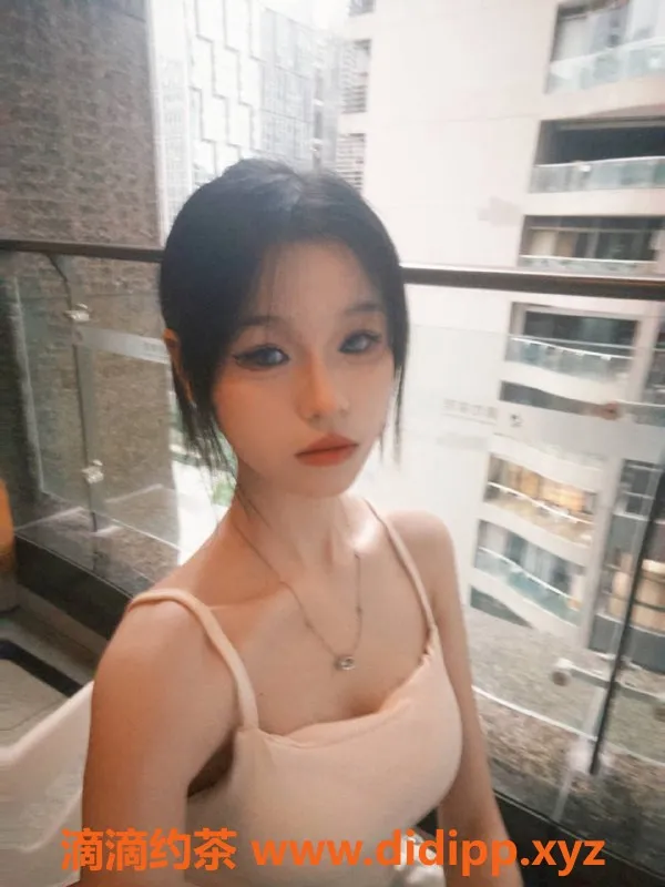 广州楼凤-天河嫩妹晨晨，验证视频，升级服务只需1000