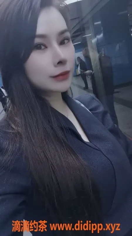 广州楼凤资源信息,海珠轩轩，400元私密服务，值得一试！