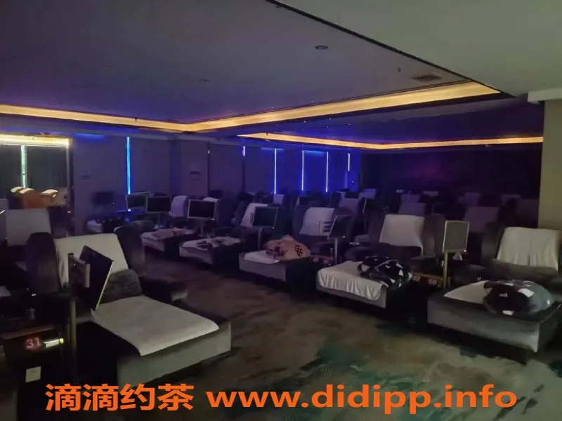 广州抓龙筋-白云高端会所全裸服务，价格超值任你选