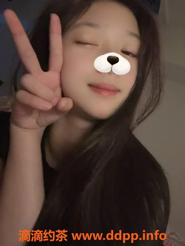 深圳楼凤资源信息,深圳龙岗【琪琪】18岁嫩妹，162cm仅44kg，1200元起