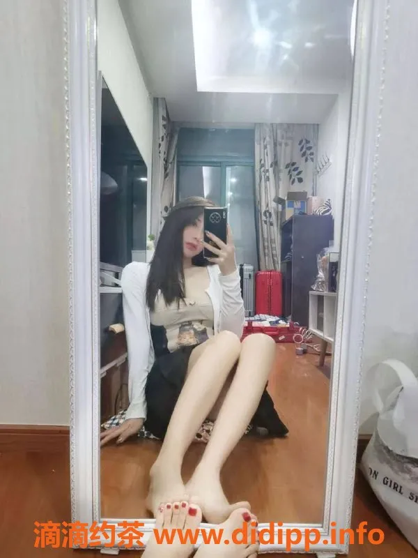 杭州上门服务-上城区小韩，167高挑御姐，48kg，胸围D