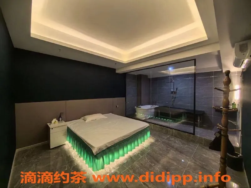 广州spa会所-佛山禅城95口爆服务，半裸520元起