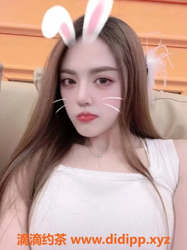 杭州上门服务资源信息,小欣 22岁，164cm，49kg，1200元/40分钟