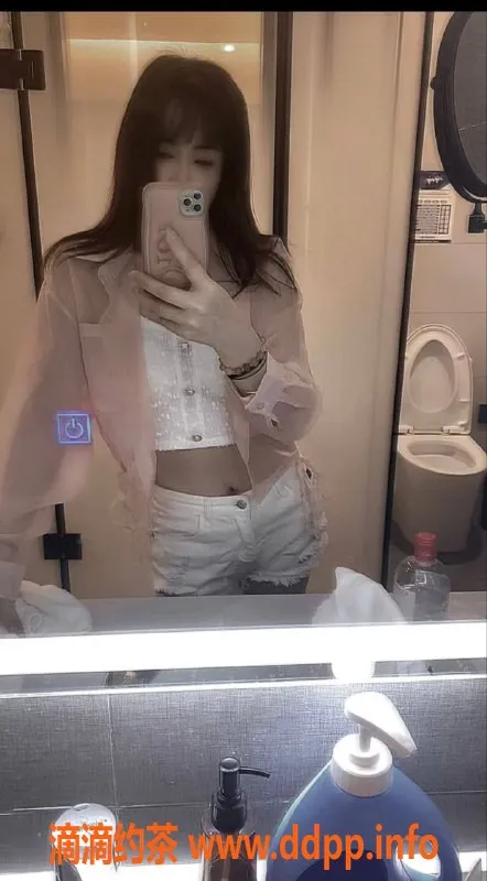 广州楼凤-海珠摇摇，400元体验真不错