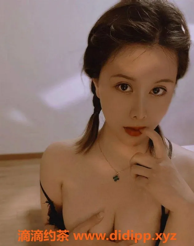 杭州楼凤-上城区chenLisa，双飞服务，来聊聊吧！