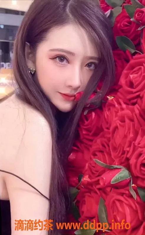 深圳楼凤资源信息,南山容容 167CM C+身材 2000价格体验