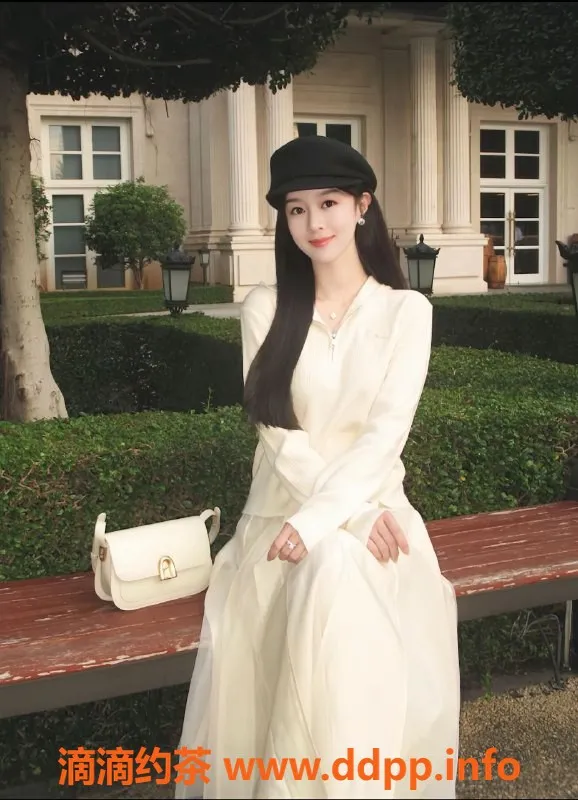 杭州楼凤-杭州上城多多，22岁性感美女，1200元服务