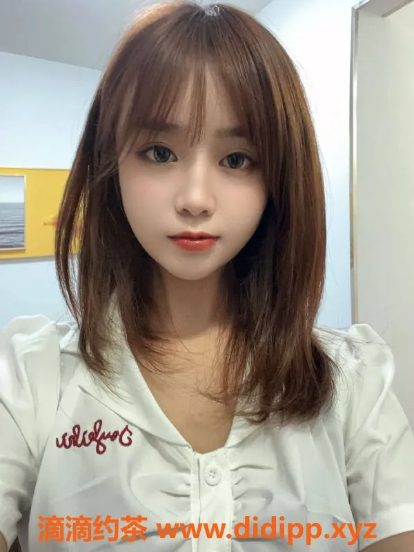 杭州楼凤资源信息,上城区 萱儿 162cm 23岁 800元体验陪浴多项服务