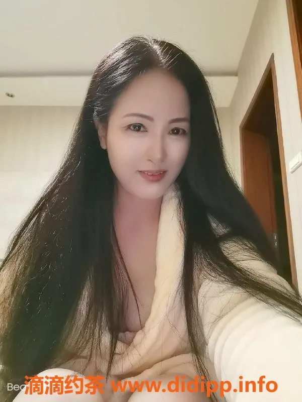 重庆楼凤-江北静静3P服务，体验不一样的快感