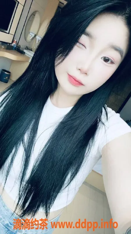 深圳楼凤-深圳福田苏小曼，22岁，大胸美女，788元起