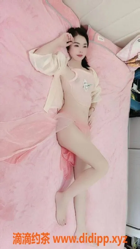 杭州上门服务-上城区26岁清纯可爱女孩，69互舔服务仅600元