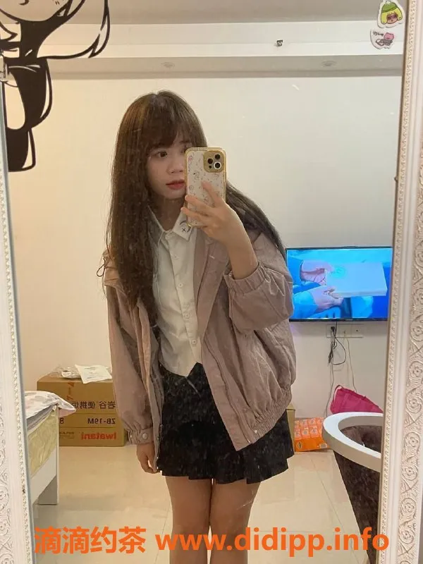 广州楼凤资源信息,番禺甜妹Moon，600元超值69p体验