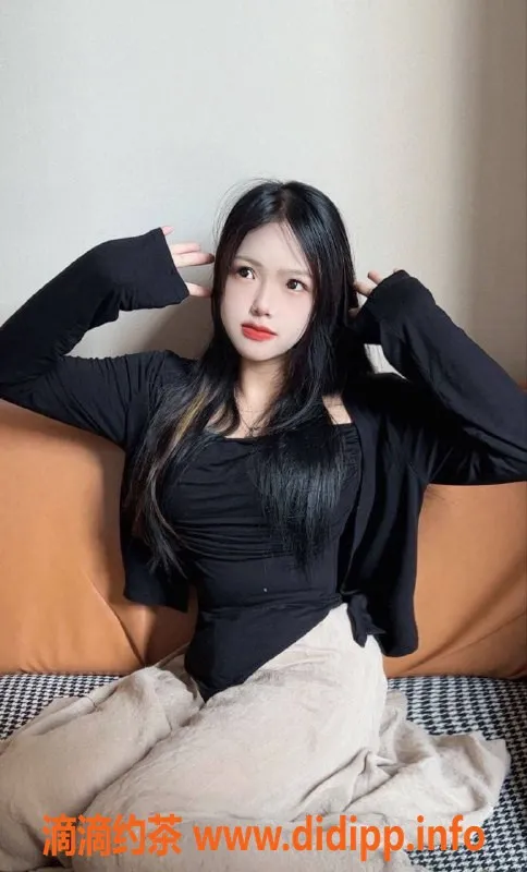 杭州楼凤-婷婷不停 161身高48kg D杯激情服务