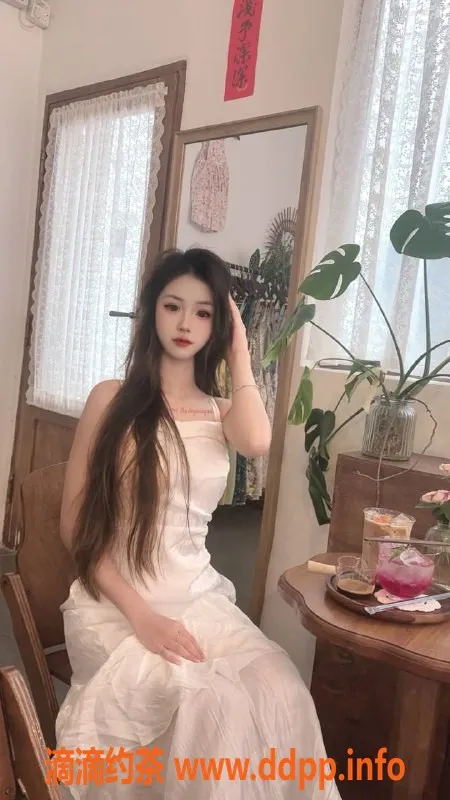 深圳楼凤-深圳宝安18岁嫩妹西西，165cm 90斤等你来约