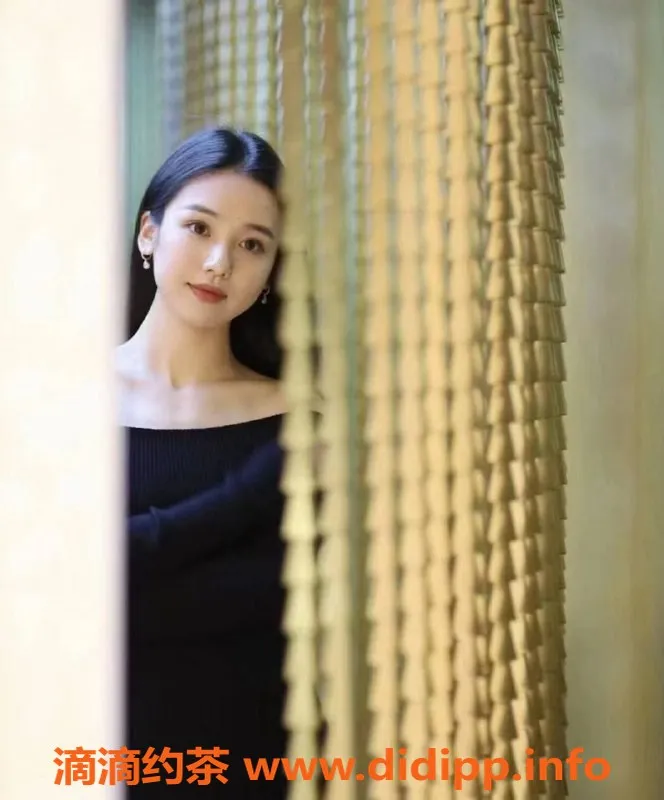 厦门楼凤-湖里区波波，600元深喉按摩体验