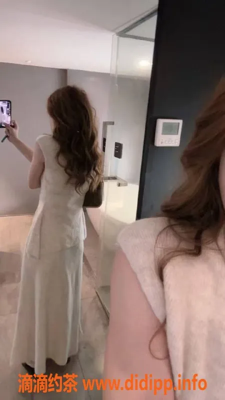 深圳楼凤-26岁芹菜，深圳福田千元以下精彩服务