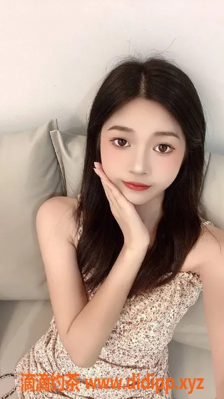 杭州外围-上城区清纯可爱小曼曼，160身高，1200起