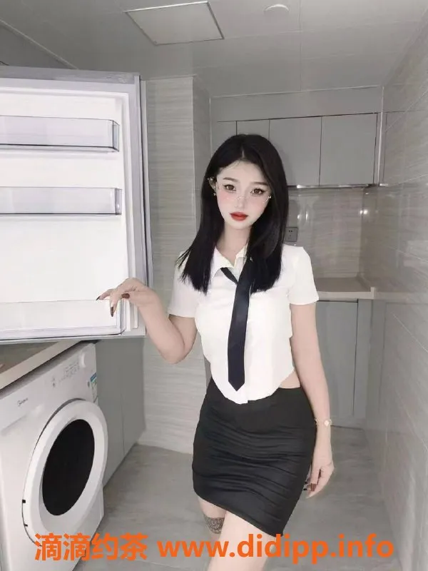 广州楼凤-天河美颜小秋，800元体验真实服务