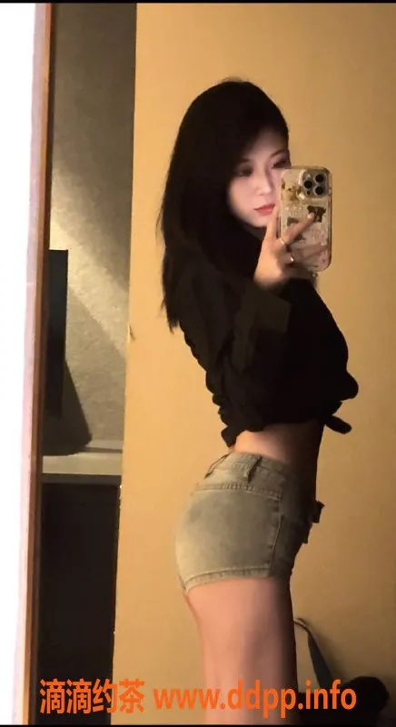 杭州楼凤-拱墅嫩妹佳琪，1200p起，舌吻可69