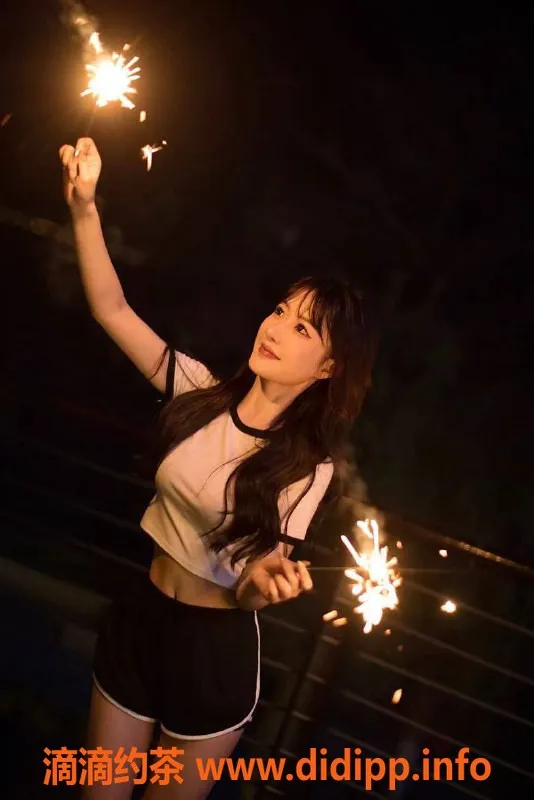 杭州楼凤资源信息,上城苏苏，舌吻乐享，12P只需800元