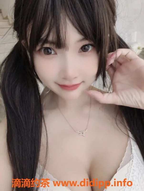 广州楼凤-天河区小葡萄，服务超值，价格2000p起