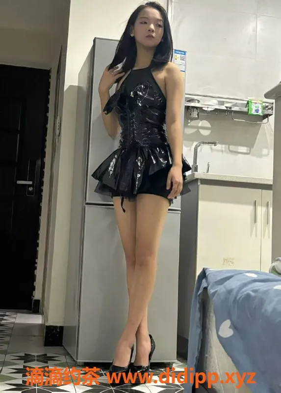 成都楼凤-成都#小媛，17岁娇小排骨精，500元服务