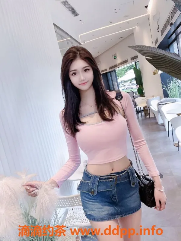 东莞楼凤-南城高挑美女baby，175cm，超棒聊天体验