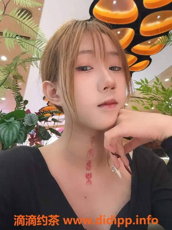 广州楼凤-天河柠柠，700元夜课，已视频验证！