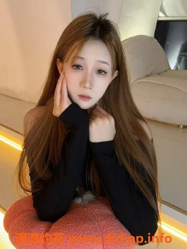 广州楼凤-天河柠柠，700元夜课，已视频验证！