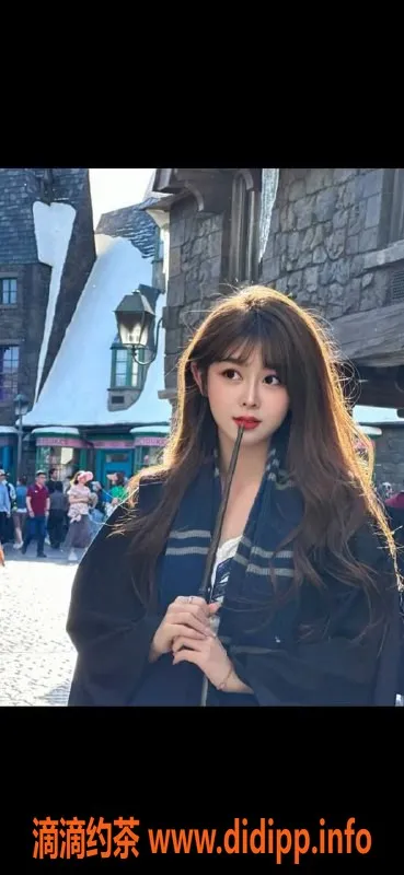 深圳楼凤-龙华御姐沐沐，身材火辣只需988元