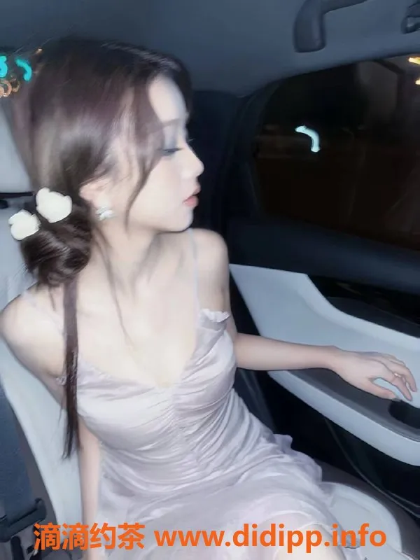 深圳楼凤-深圳周周，162cm，00年女生，千元档优质体验