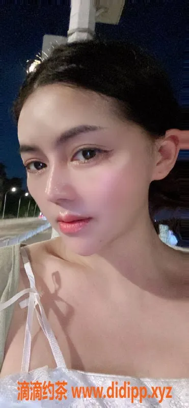 广州楼凤资源信息,天河江小白，爆乳妹子，600元约玩