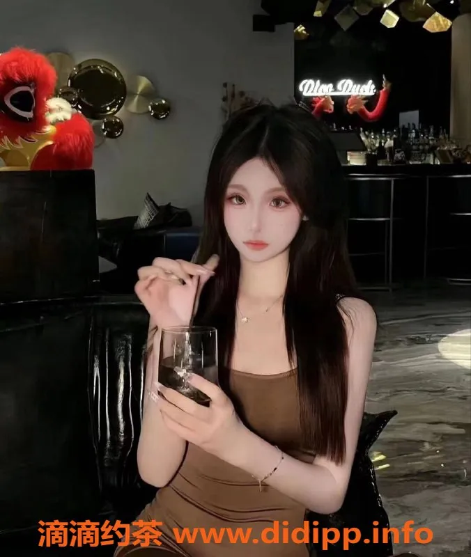 广州楼凤资源信息,荔湾傲娇美，嫩妹体验只需1000