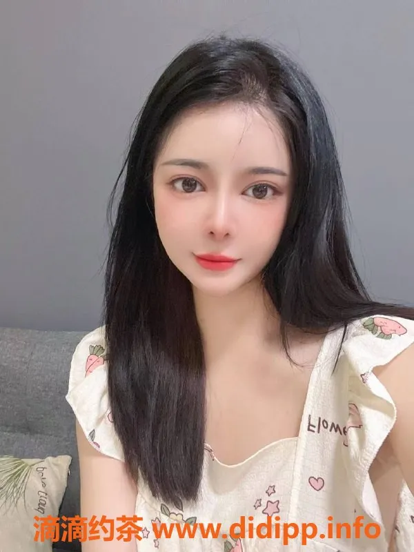 广州楼凤-天河苏美美，700元可体验舌吻服务