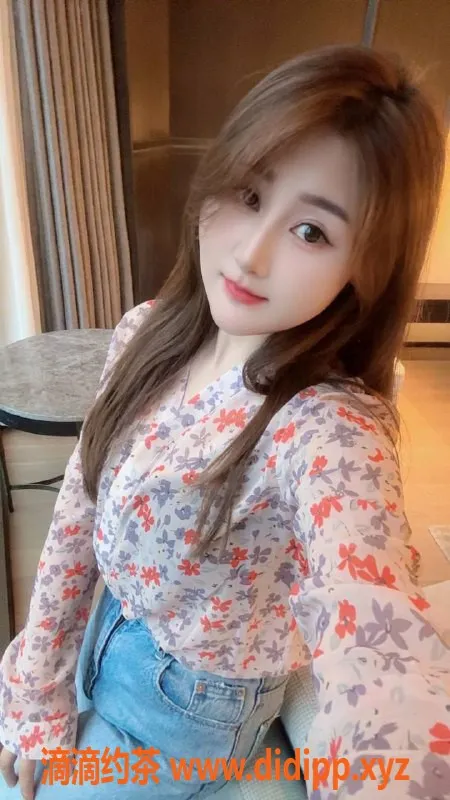 广州楼凤-天河爆乳柳岩，700元约服务